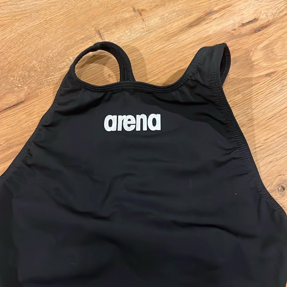 Arena Girls Powerskin Jr Tech Suit size 26 Black
